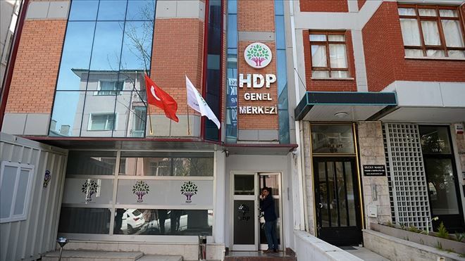Kirayı almak için geldiği HDP Genel Merkezi´nde darbedildi