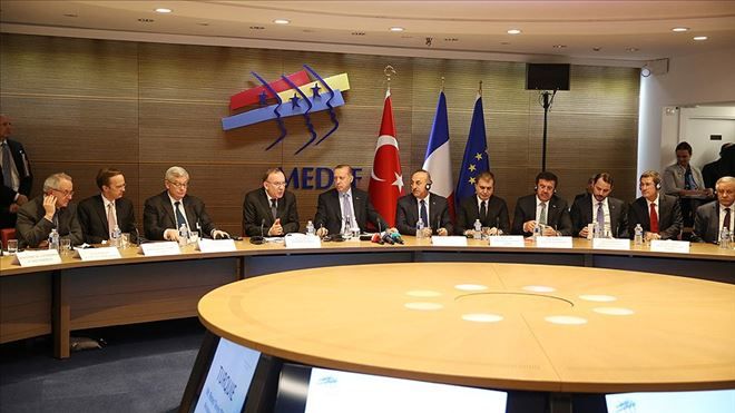 Erdoğan Paris´te iş dünyası temsilcileriyle buluştu