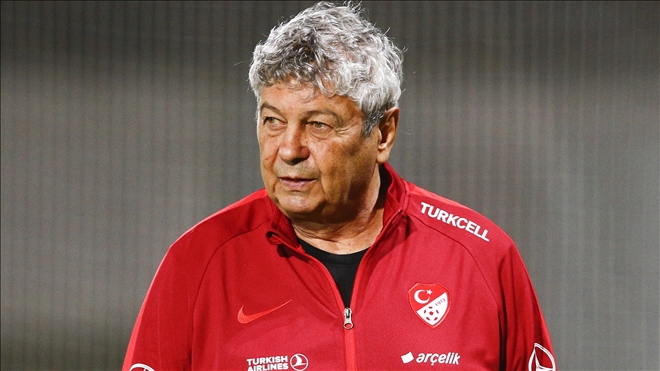 RUSYA-TÜRKİYE MAÇI ÖNCESİ LUCESCU´DAN AÇIKLAMA