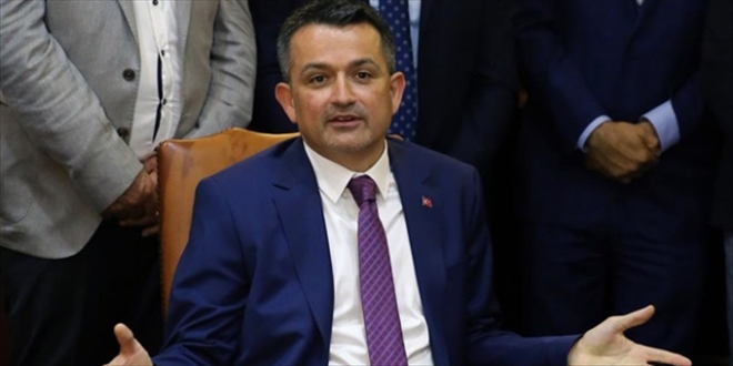 BAKAN PAKDEMİRLİ, FOX TV MUHABİRLERİNİ TOPLANTIDAN ÇIKARDI