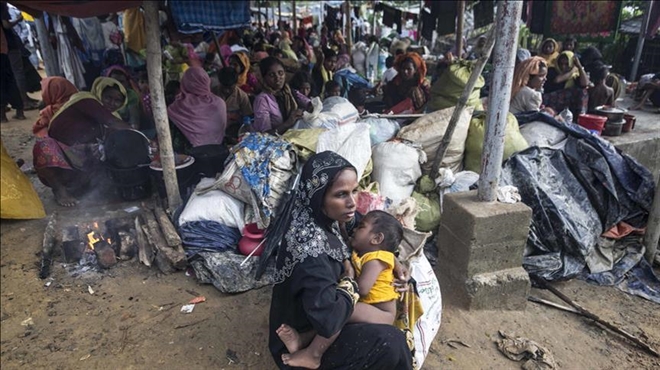 Bangladeş Arakanlı Mültecilerin Geri Dönüş Planını Askıya Aldı