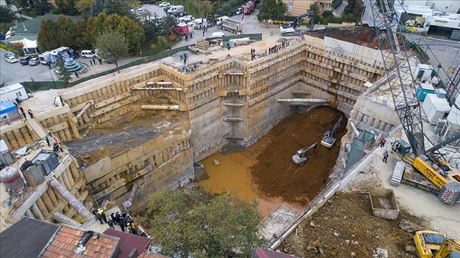 ÜMRANİYE´DEKİ GÖÇÜKLE İLGİLİ SORUŞTURMA BAŞLATILDI