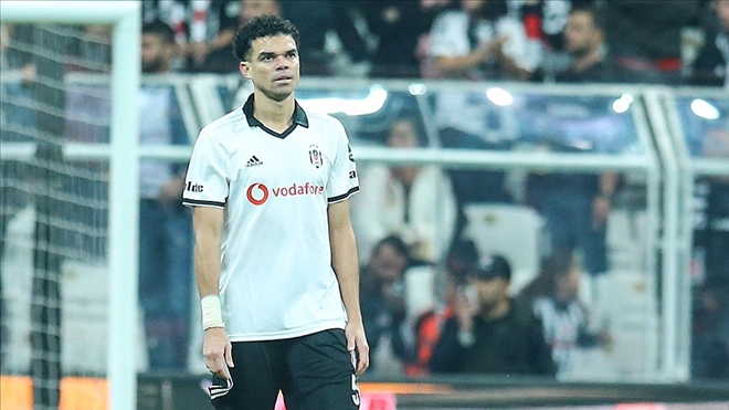 Beşiktaş´ta Pepe ile yollar ayrıldı