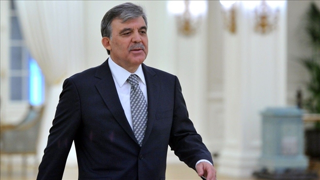 Abdullah Gül´ün yakınındaki isim: Deli saçması