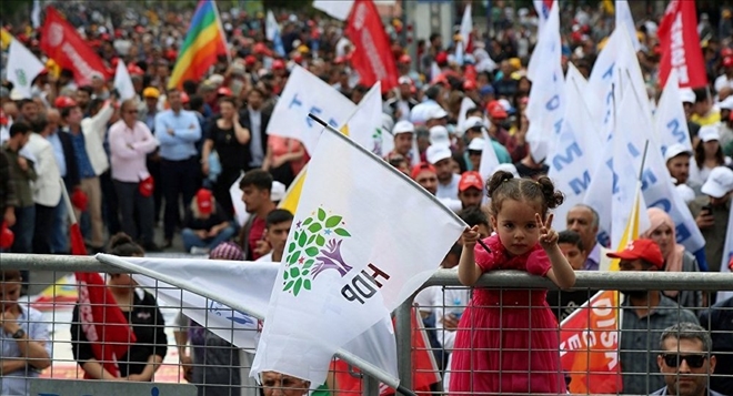 ´HDP batıda aday çıkarmayarak sola destek verebilir´