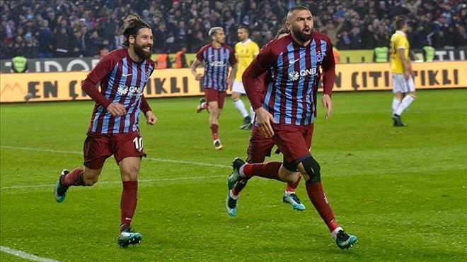 TRABZONSPOR İSTANBUL TAKIMLARINA GEÇİT VERMİYOR