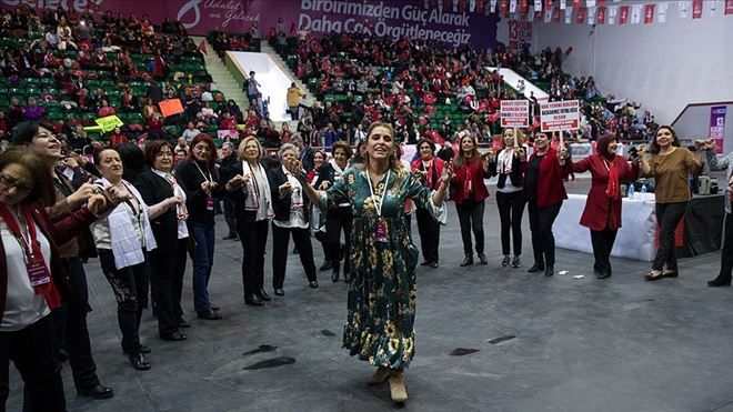 CHP´NİN 13. KADIN KOLLARI KURULTAYI BAŞLADI