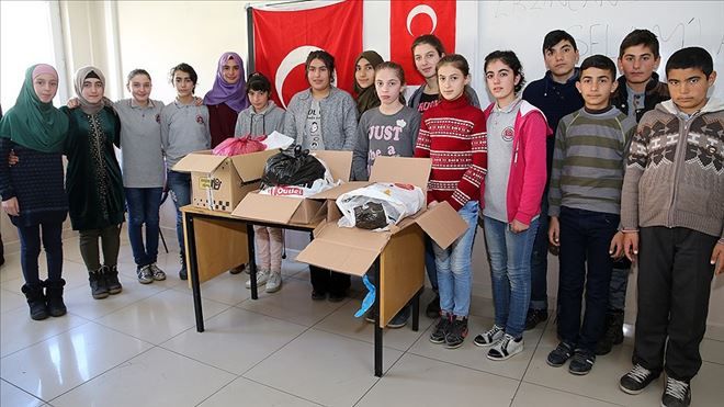 AHISKALI ÖĞRENCİLERDEN MEHMETÇİK´E DESTEK