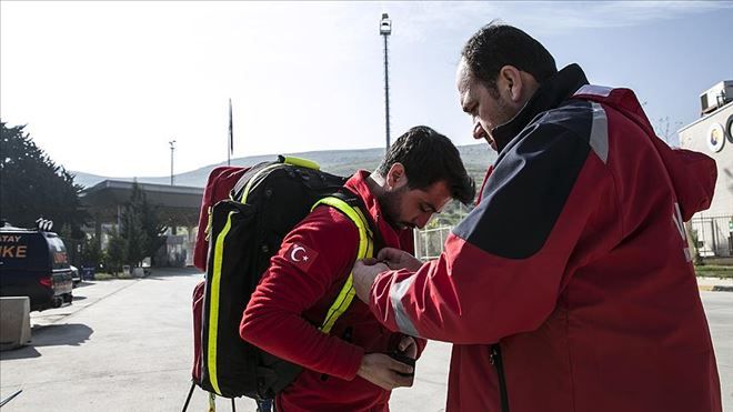 SAĞLIKÇILAR GÖNÜLLÜ ´AFRİN NÖBETİ´NDE