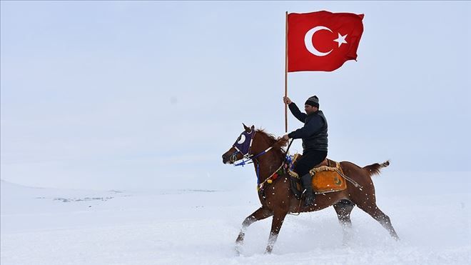 ÇILDIR GÖLÜ KIŞ ŞÖLENİNE HAZIR