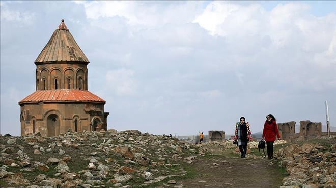 TURİSTLERİN GÖZDESİ ´ANİ HER MEVSİM AYRI GÜZEL