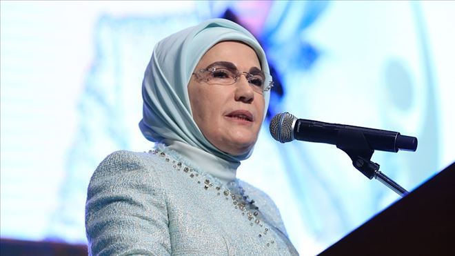 EMİNE ERDOĞAN´DAN ´KORUYUCU AİLE´ AÇIKLAMASI