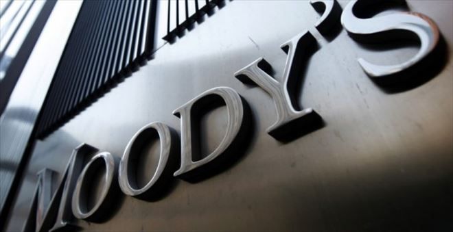 MOODY´S TÜRKİYE´NİN NOTUNU NEGATİFE İNDİRDİ