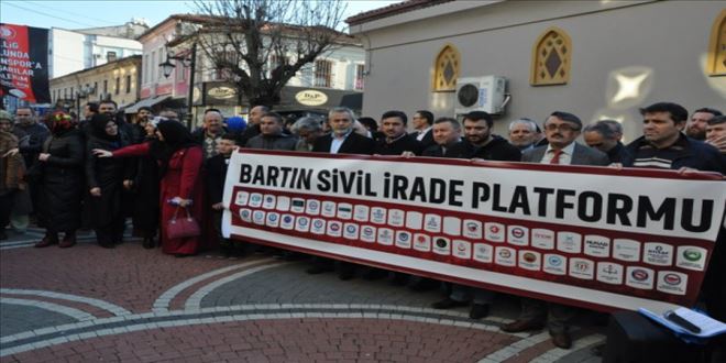 BARTIN´DA MEB MÜDÜRÜ YAŞAR DEMİR´İ HEDEF ALAN SOL-KEMALİSTLER VE BAKANLIK PROTESTO EDİLDİ