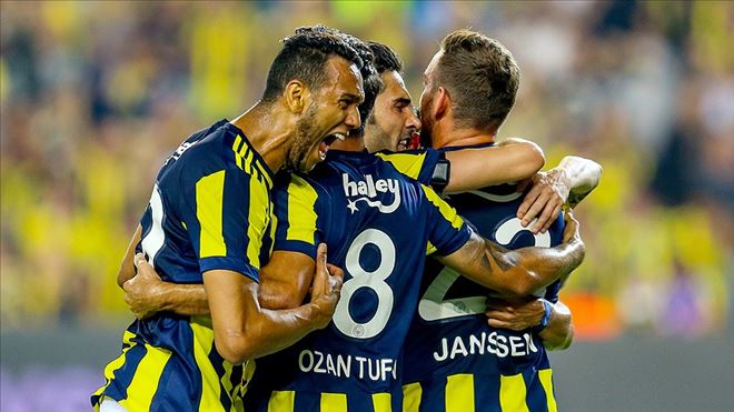 KADIKÖY´DE DERBİLERİN HAKİMİ FENERBAHÇE