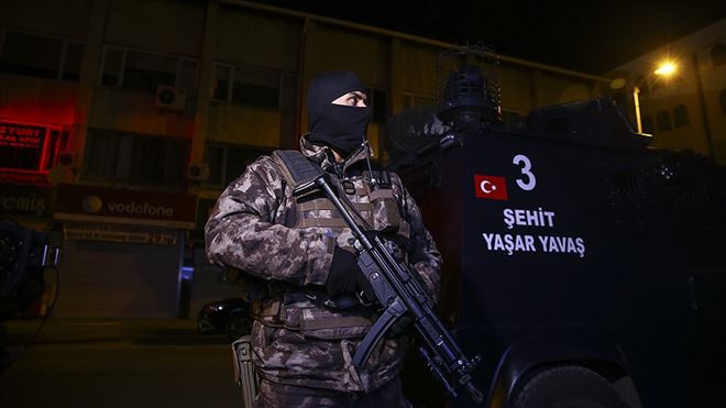 İSTNABUL´DA DAEŞ OPERASYONU: 17 GÖZALTI