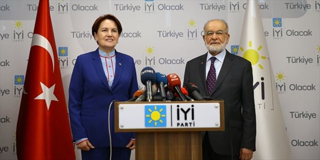 MERAL AKŞENER VE TEMEL KARAMOLLAOĞLU GÖRÜŞMESİNDE NELER KONUŞULDU?