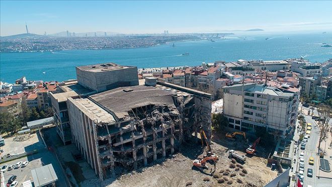 AKM´NİN YIKIMI BİR AY İÇERİSİNDE TAMAMLANACAK