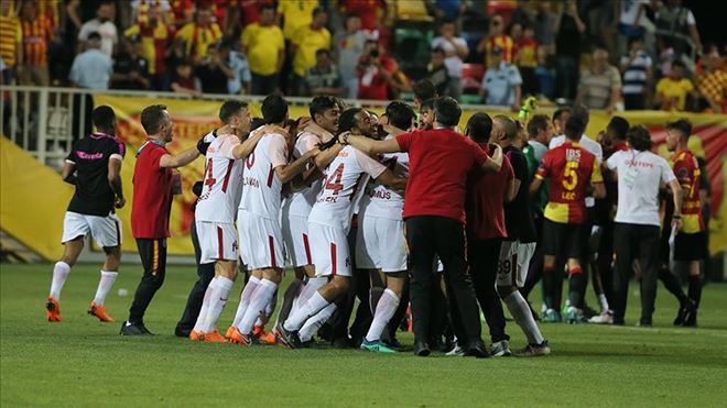 GALATASARAY KASASINI DOLDURDU