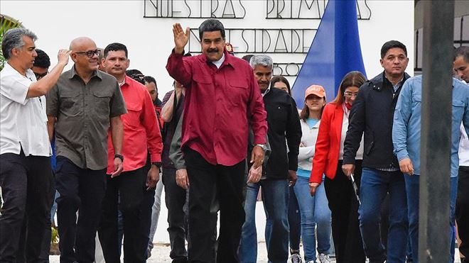 VENEZUELA´DAKİ SEÇİMLERİ DEVLET BAŞKANI MADURO KAZANDI