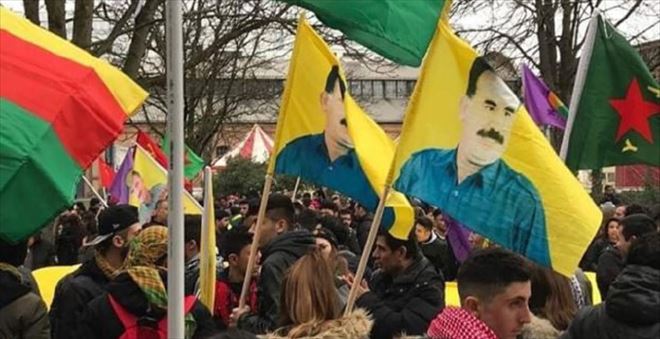 ALMANYA´DAN ÇOK TARTIŞILACAK KARAR