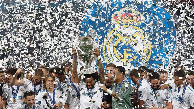 REAL MADRİD KUPASINI ALDI