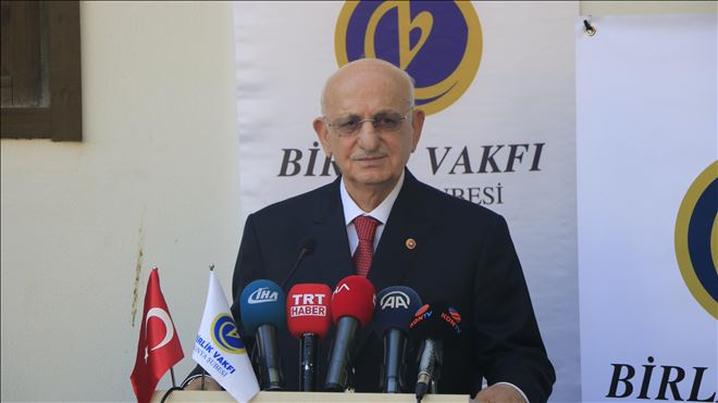 TBMM BAŞKANI KARAMAN: TÜRKİYE´YE ÇELME TAKMAK İSTEYENLER MUVAFFAK OLAMAYACAKLAR