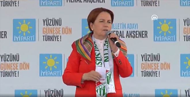 AKŞENER: BEN OLMASAM ERDOĞAN VE GÜL MÜCADELE EDECEKTİ