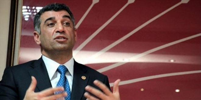 PARTİ YÖNETİMİNİ İSTİFAYA ÇAĞIRAN CHP MİLLETVEKİLİ EROL, GENEL MERKEZ ÖNÜNDE OTURMA EYLEMİ BAŞLATACAK