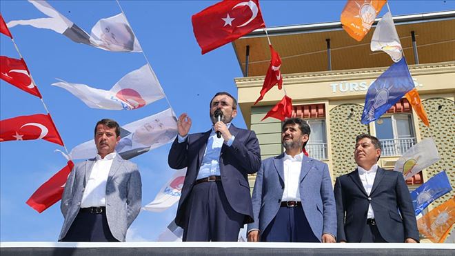 AK PARTİ SÖZCÜSÜ ÜNAL: AVRUPA´DA BİZİM KAYBETMEMİZ İÇİN KAMPANYALAR YÜRÜTÜYORLAR