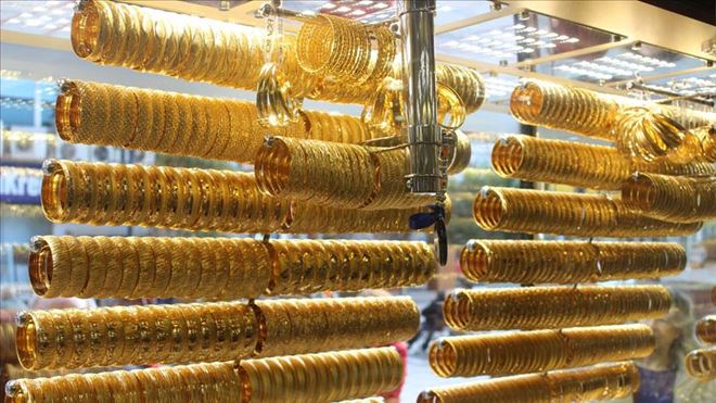 ALTININ GRAMI GÜNE YÜKSELİŞLE BAŞLADI