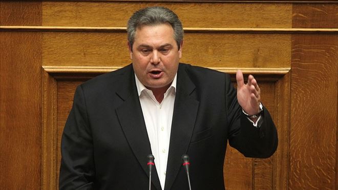 YUNANİSTAN SAVUNMA BAKANI´NDAN DARBECİ ASKERLERE İLİŞKİN AÇIKLAMA
