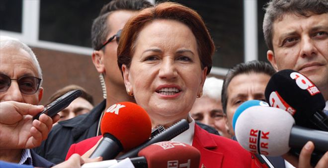 SON DAKİKA! AKŞENER: KURULTAYDA ADAY OLMAYACAĞIM