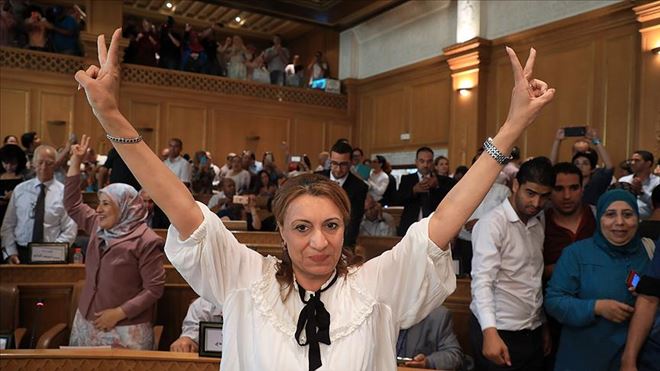 TUNUS´UN İLK KADIN BAŞKENT BELEDİYE BAŞKANI NAHDA´DAN