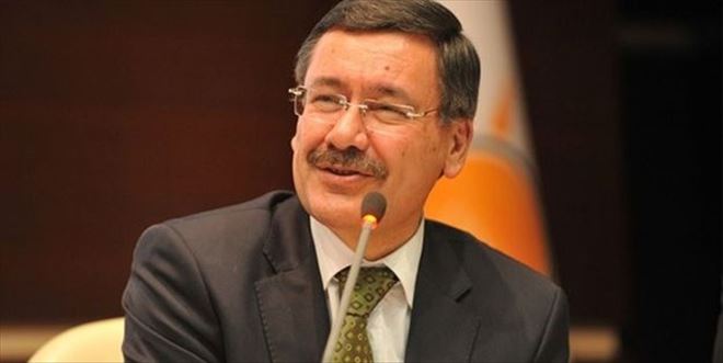 İSMİ PARKLARDAN SİLİNDİ... MELİH GÖKÇEK´TEN SERT TEPKİ!