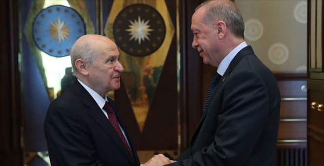 BAŞKAN ERDOĞAN İLE BAHÇELİ ARASINDA 40 DAKİKALIK ZİRVE