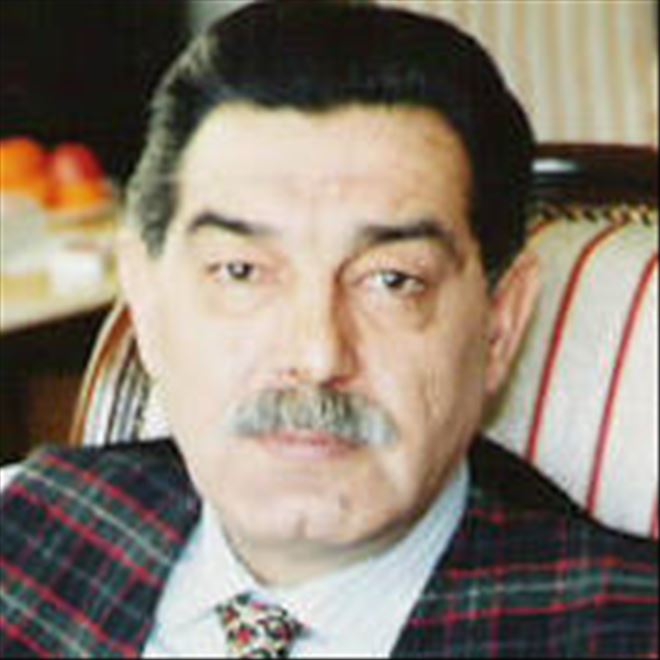 Şiire Adanmış Bir Hayat Mehmet Akif İnan