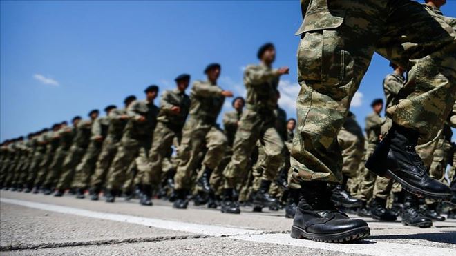 YÖK bedelli askerlik yapacak öğrencileri idari izinli sayacak