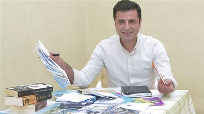 Demirtaş: HDP ´tatil´ havasından çıkmalı!