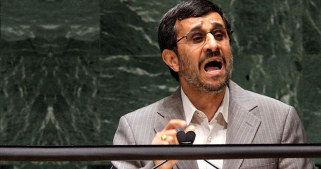 Ahmedinejad´ın Trump´a Yaptığı ´Yeşil Kart´ Çağrısı, İran´da Gündem oldu