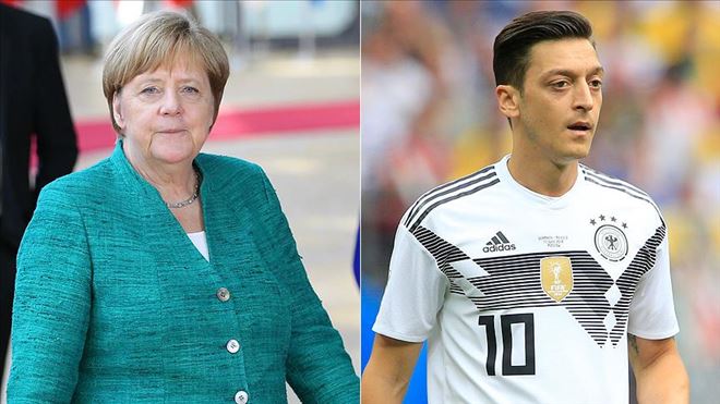 Merkel´den Mesut Özil açıklaması