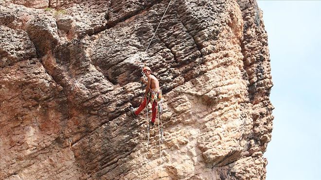 ŞAHİHKAYA ADRENALİN TUTKUNLARINI CEZBEDİYOR