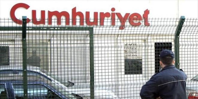 CUMHURİYET GAZETESİNDE İSTİFALAR DEVAM EDİYOR; AYRILANLARIN SAYISI 23´E ULAŞTI