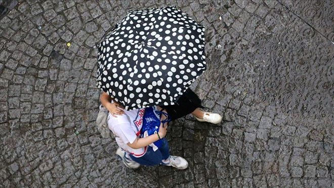 METEOROLOJİDEN 5 İL İÇİN SAĞANAK UYARISI