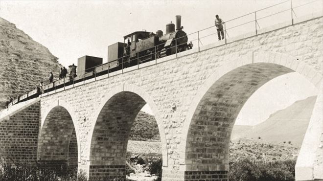 100 YIL ÖNCE İLK SEFER İSTANBUL´DAN HİCAZ´A GİDER