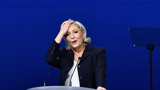 FRANSA´DA LE PEN´İN PARTİSİNE 1 MİLYON AVRO CEZA