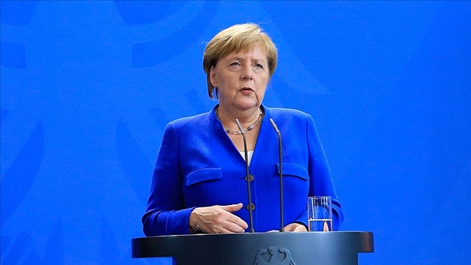 ALMANYA BAŞBAKANI MERKEL: İSTİKRARLI VE BÜYÜYEN BİR TÜRKİYE İSTİYORUZ
