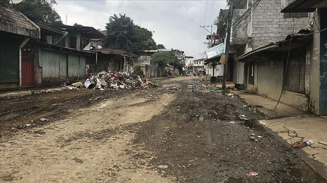  ?HAYALET KENT´ MARAWİ PATLAYICILARDAN ARINDIRILIYOR