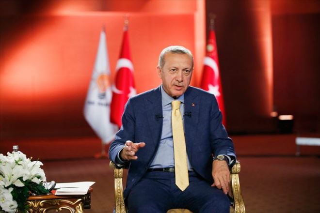 ERDOĞAN: KİMYASAL SİLAH KÖR BİR BAHANE... ABD İLE TÜMÜYLE AYNI SAFTA YER ALDIĞIMIZI SÖYLEYEMEYİZ