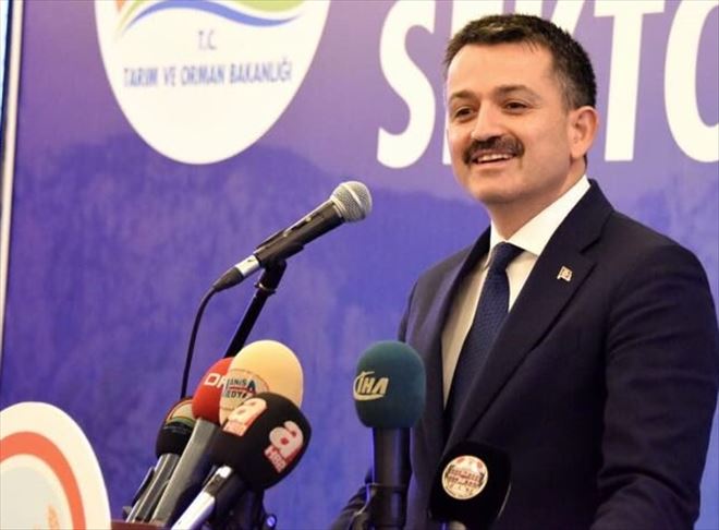 BAKAN PAKDEMİRLİ: EKMEK ZAMMINA KARŞI MİLLİ DURUŞ SERGİLİYORUZ